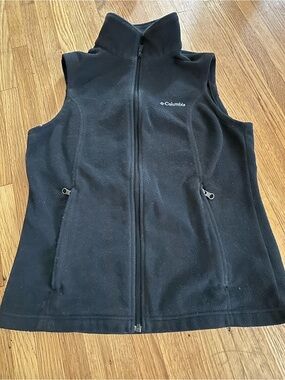 Columbia Black Fleece Vest with Full Zip